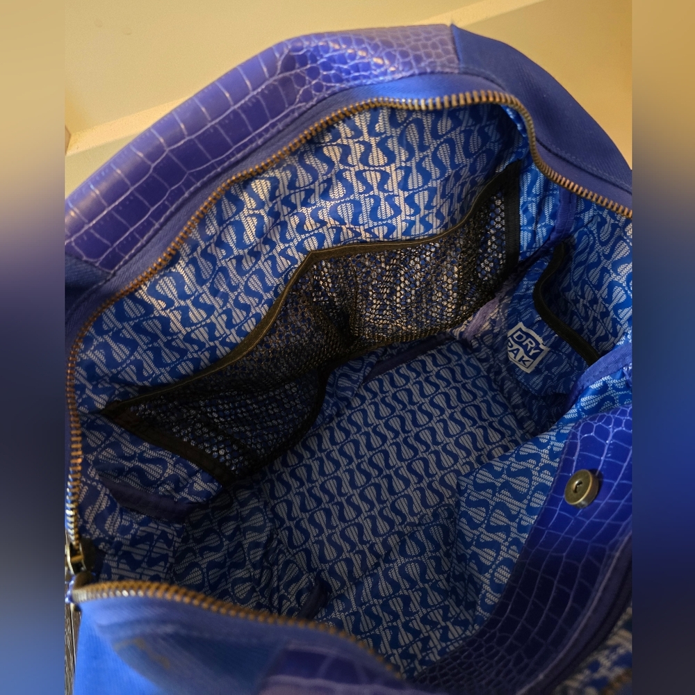 Lululemon Gym Bag - Picture 4 of 5